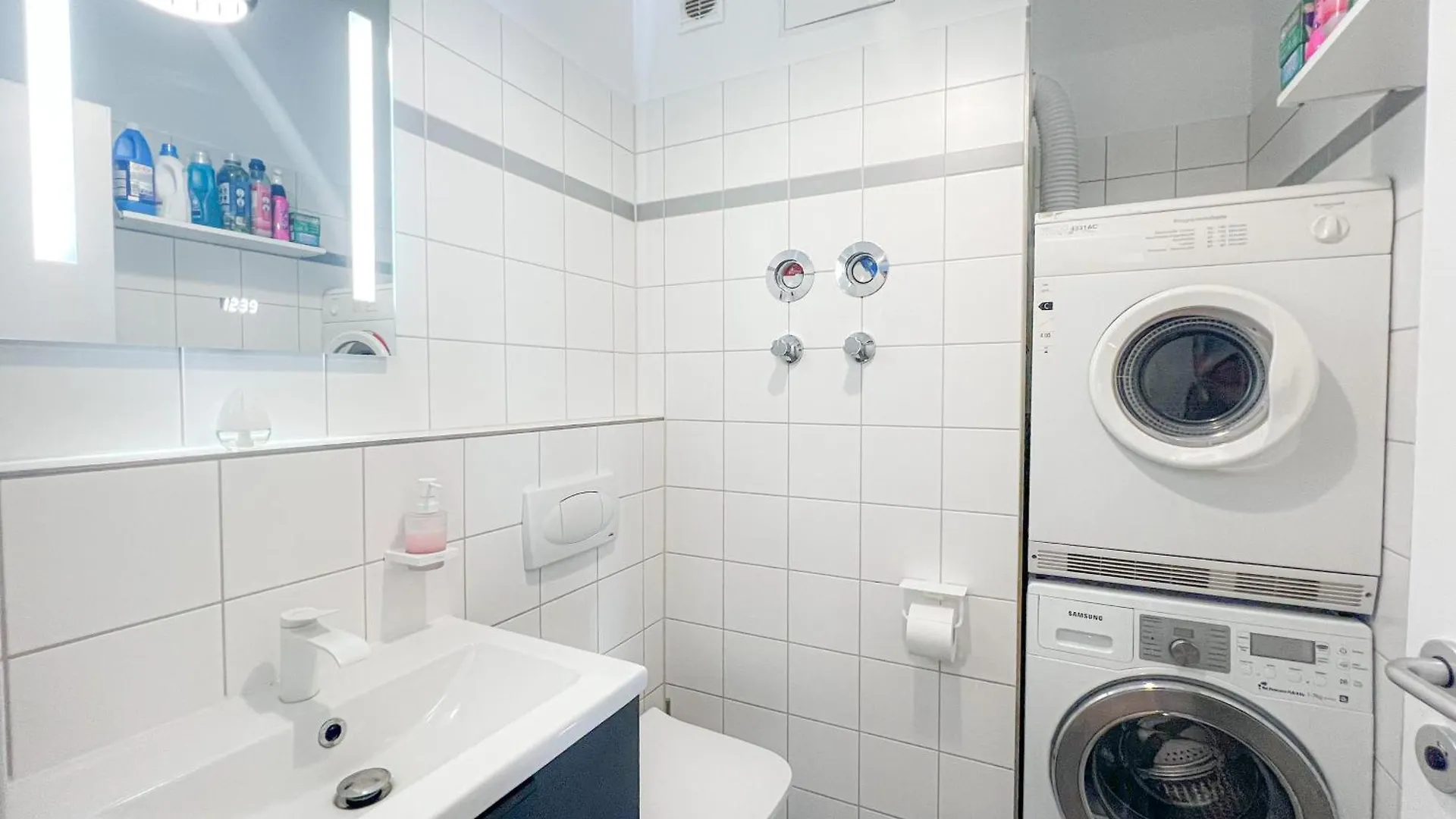 ברלין Luxurious, Huge Designer Loft, Central Kreuzberg 0*,  גרמניה